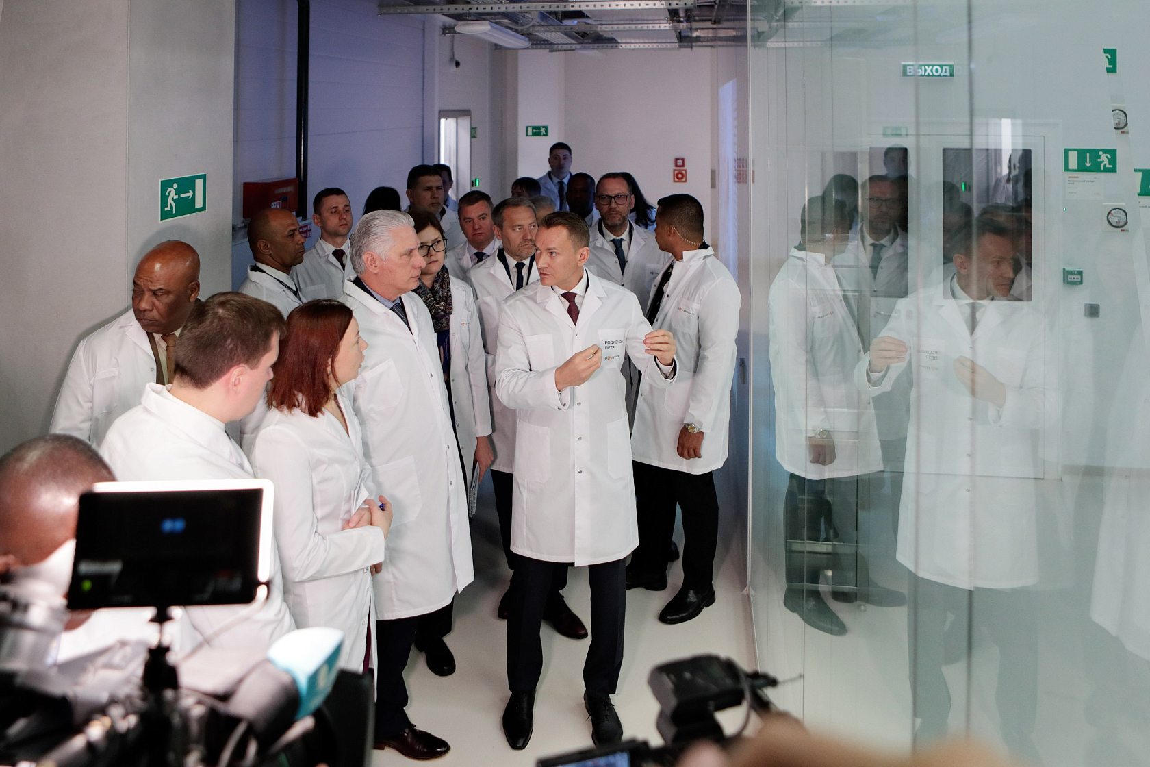 Президент Кубы посетил завод ГЕРОФАРМ в Санкт-Петербурге